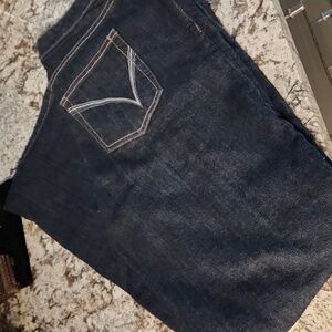 Venezia Super High Quality Women's Blue Jean Size 2P inseam 29"